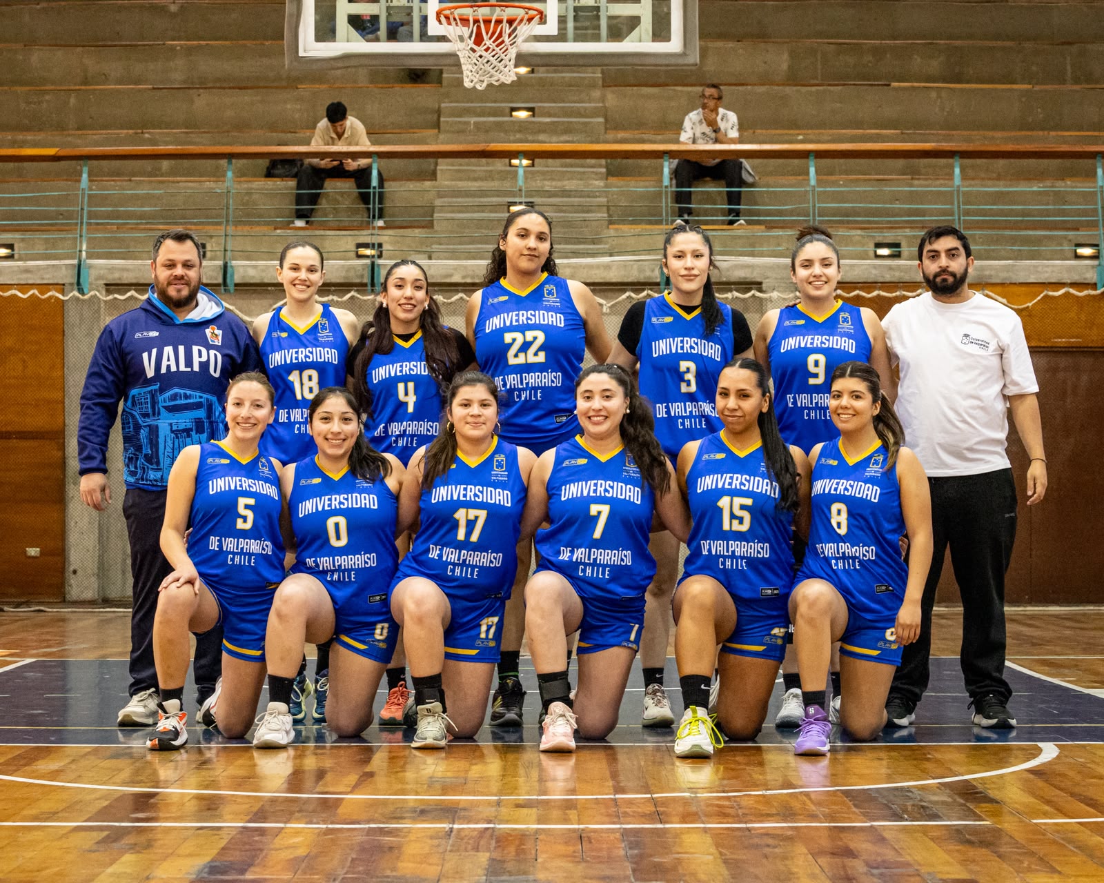 Básquetbol femenino UV - Imagen 1